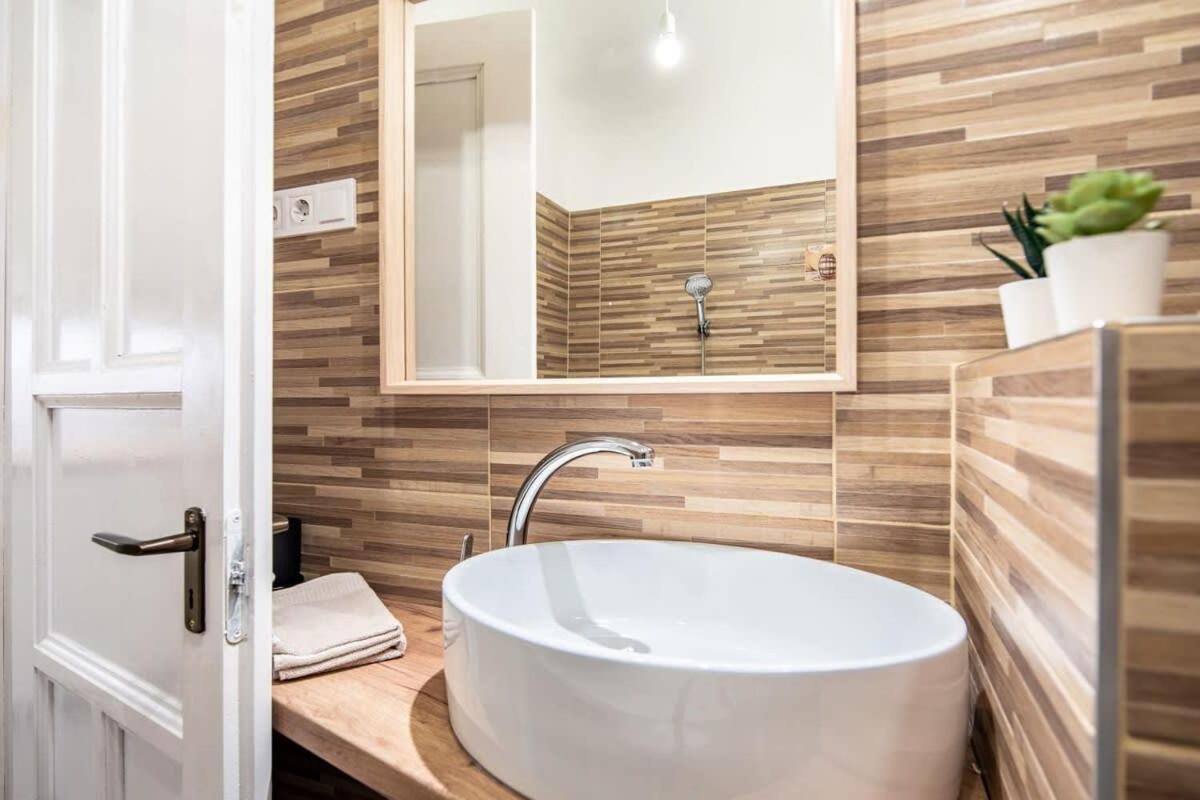 Convenient Apartment At Gastro Driven Location Budapešť Exteriér fotografie